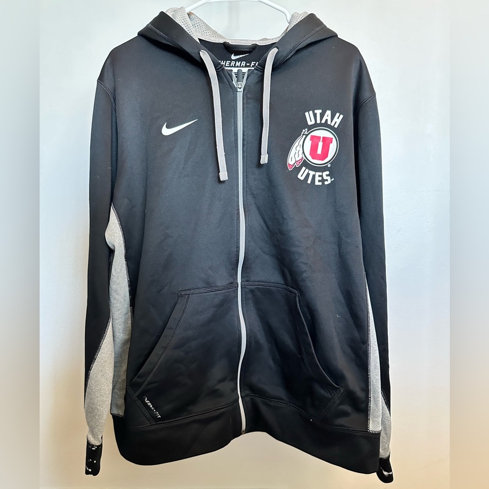 Nike Men’s Therma-Fit full zip Utah Utes black hoodie size Large